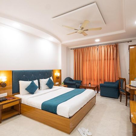 Hotel Panickers Residency - Ajmal Khan Market Near Karol Bagh Metro Deli Exterior foto