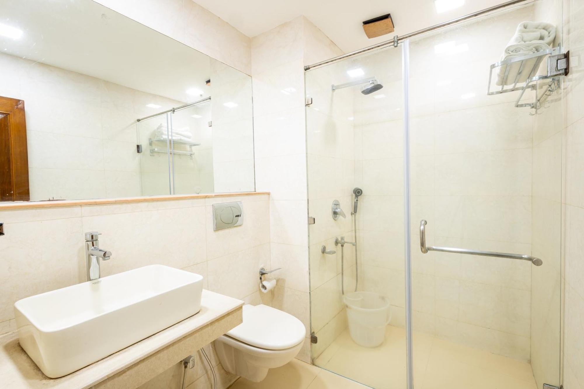 Hotel Panickers Residency - Ajmal Khan Market Near Karol Bagh Metro Deli Exterior foto