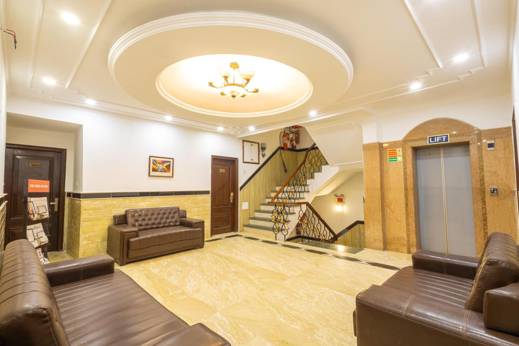 Hotel Panickers Residency - Ajmal Khan Market Near Karol Bagh Metro Deli Exterior foto