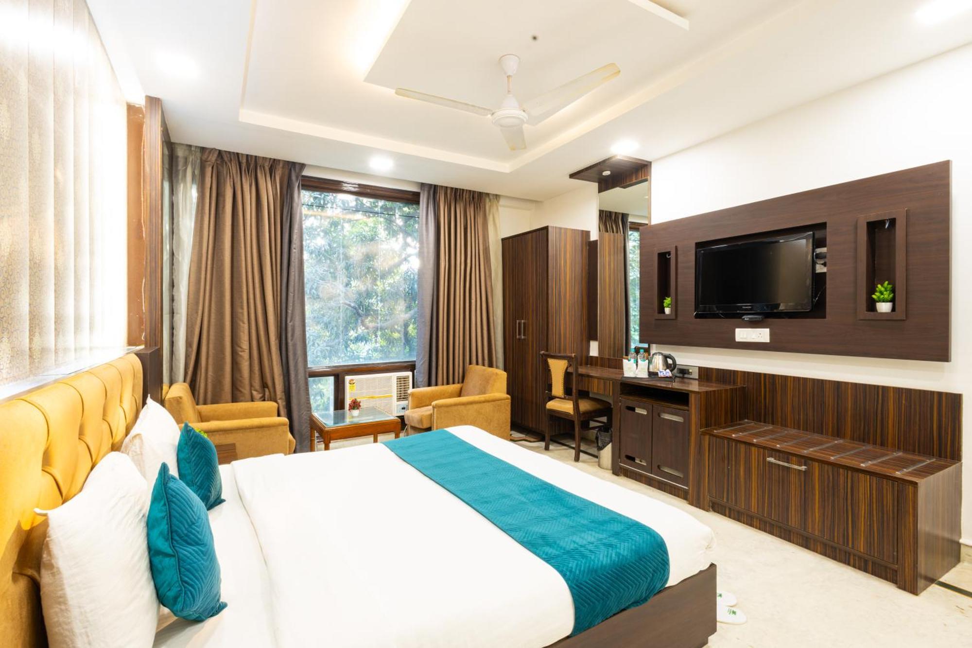 Hotel Panickers Residency - Ajmal Khan Market Near Karol Bagh Metro Deli Exterior foto